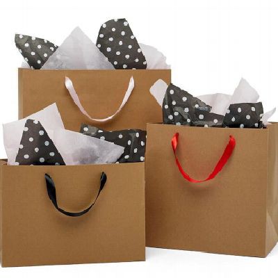 Saca de Regalo con Papel de tejido .